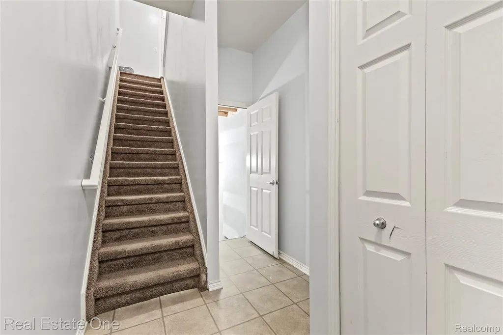 3939 Forester Boulevard Auburn Hills City MI 48326