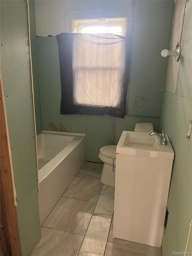 2951 W Philadelphia Street Detroit City MI 48206