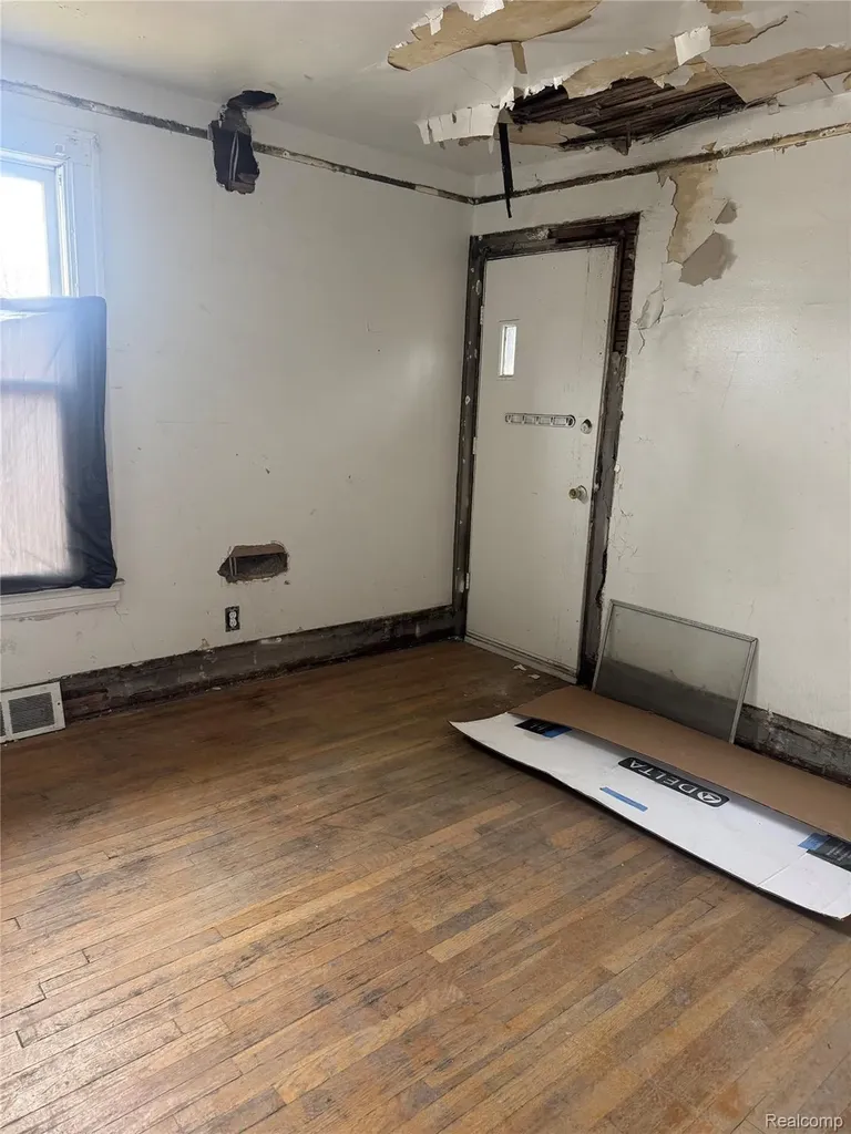 2951 W Philadelphia Street Detroit City MI 48206