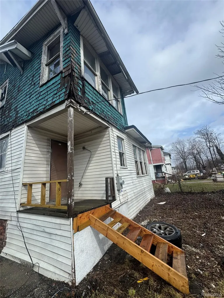 2951 W Philadelphia Street Detroit City MI 48206