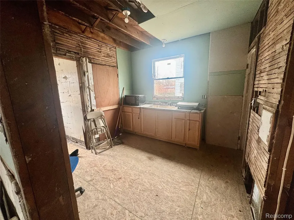 2951 W Philadelphia Street Detroit City MI 48206