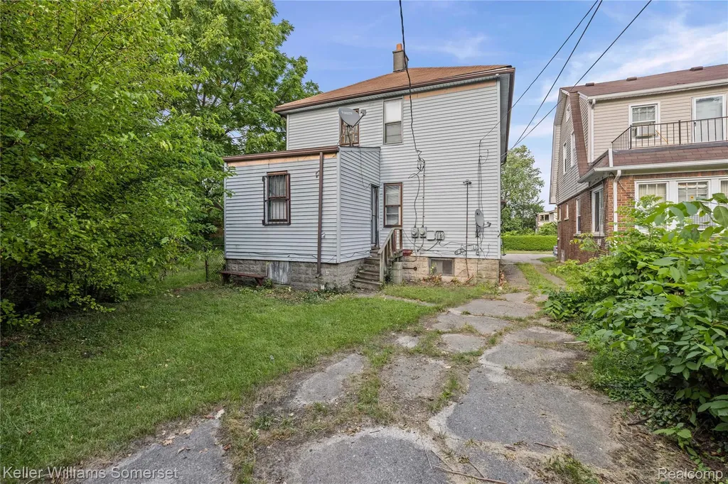 9225 Birwood Street Detroit City MI 48204