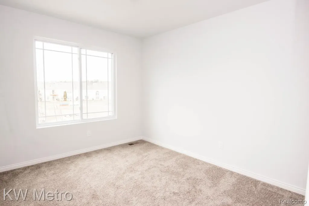 2728 John Bartley Circle Sterling Heights City MI 48310