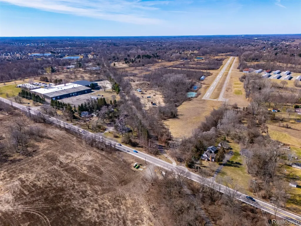00 Milford Road Lyon Charter Township MI 48165