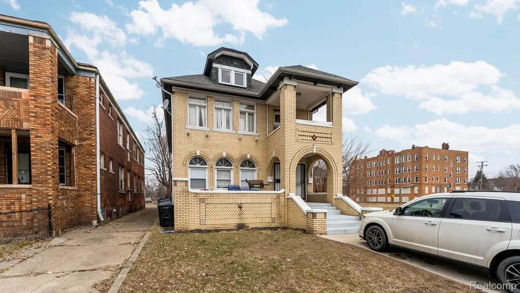 3222 Richton Street Detroit City MI 48206