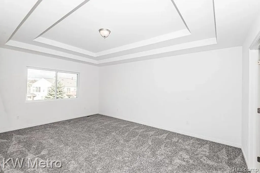 2760 John Bartley Circle Sterling Heights City MI 48310
