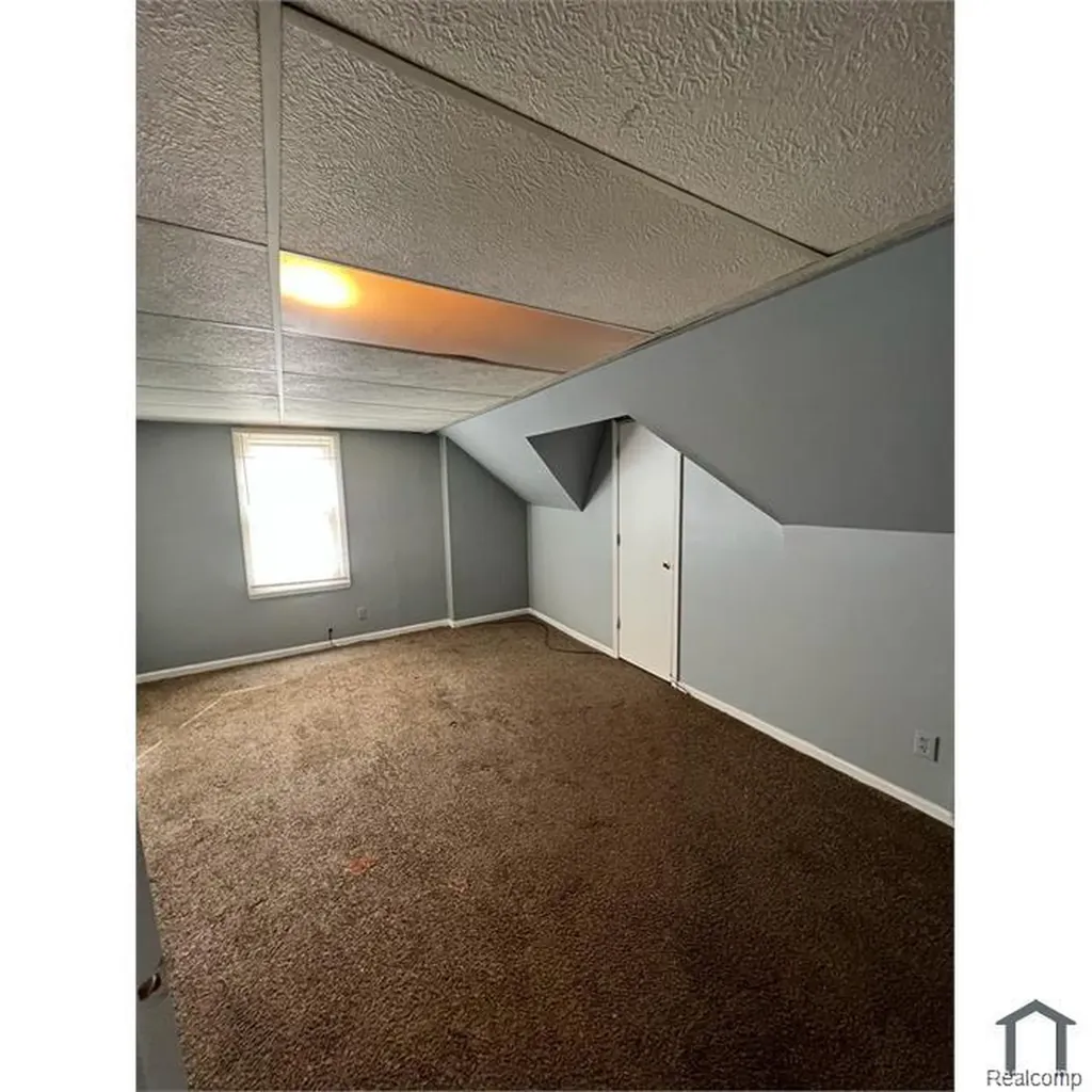 9316 Mckinney Street Detroit City MI 48224