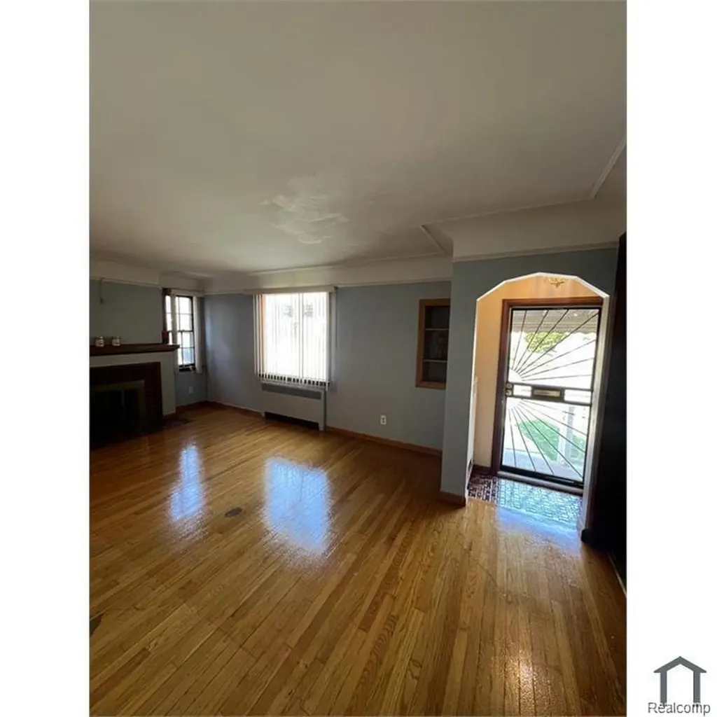 9316 Mckinney Street Detroit City MI 48224