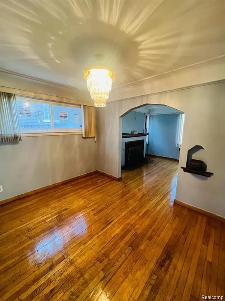 9316 Mckinney Street Detroit City MI 48224