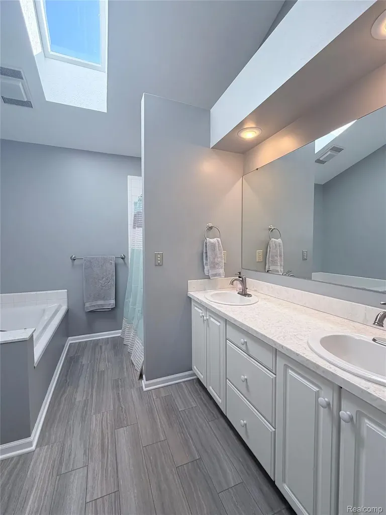 5815 Caleta Drive Delhi Charter Township MI 48911