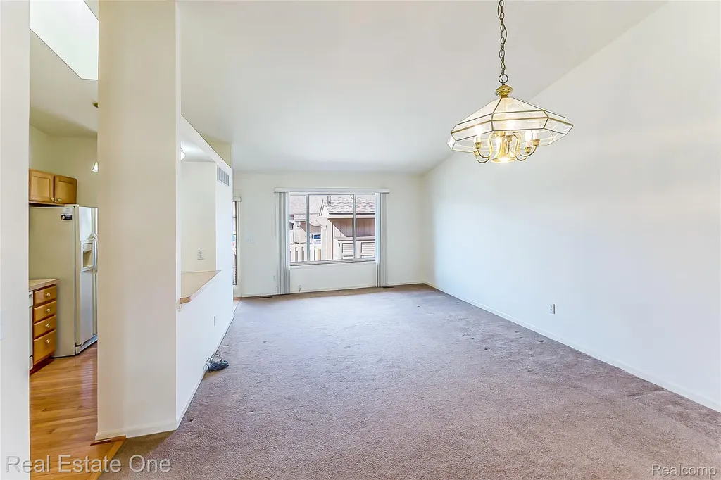 62181 Arlington Circle South Lyon City MI 48178