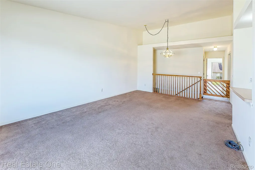 62181 Arlington Circle South Lyon City MI 48178