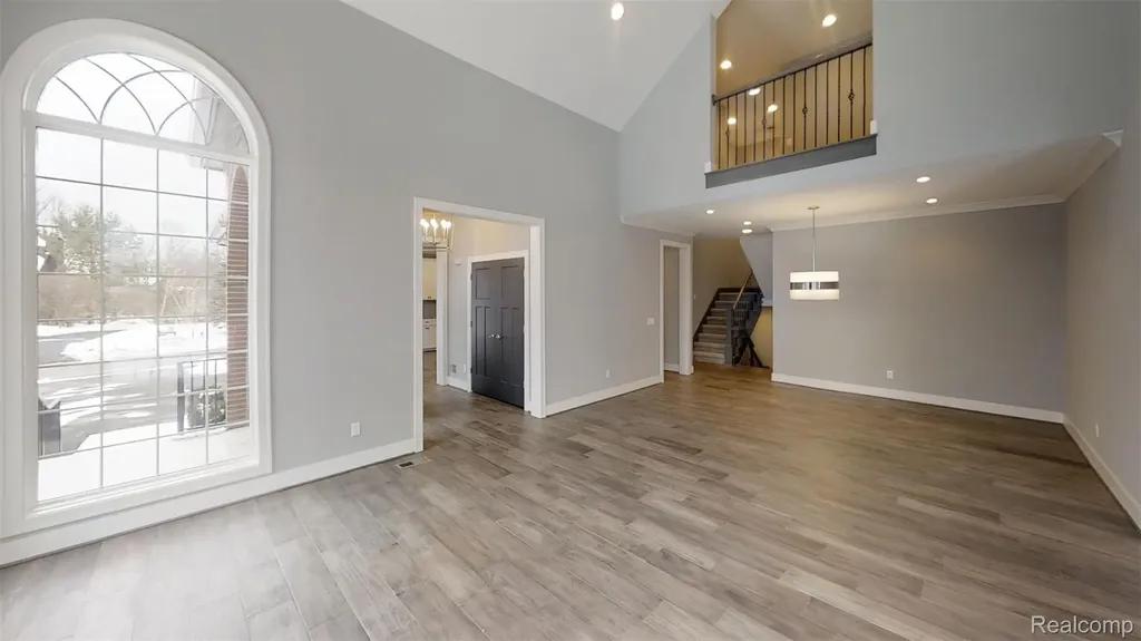 2515 Barberry Drive Shelby Charter Township MI 48316