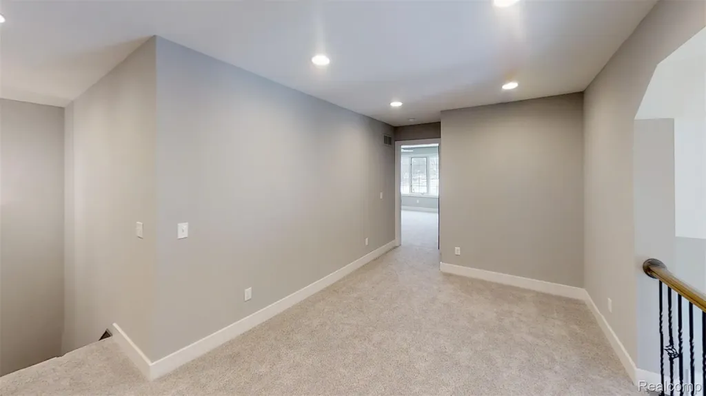 2515 Barberry Drive Shelby Charter Township MI 48316