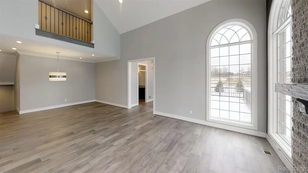 2515 Barberry Drive Shelby Charter Township MI 48316