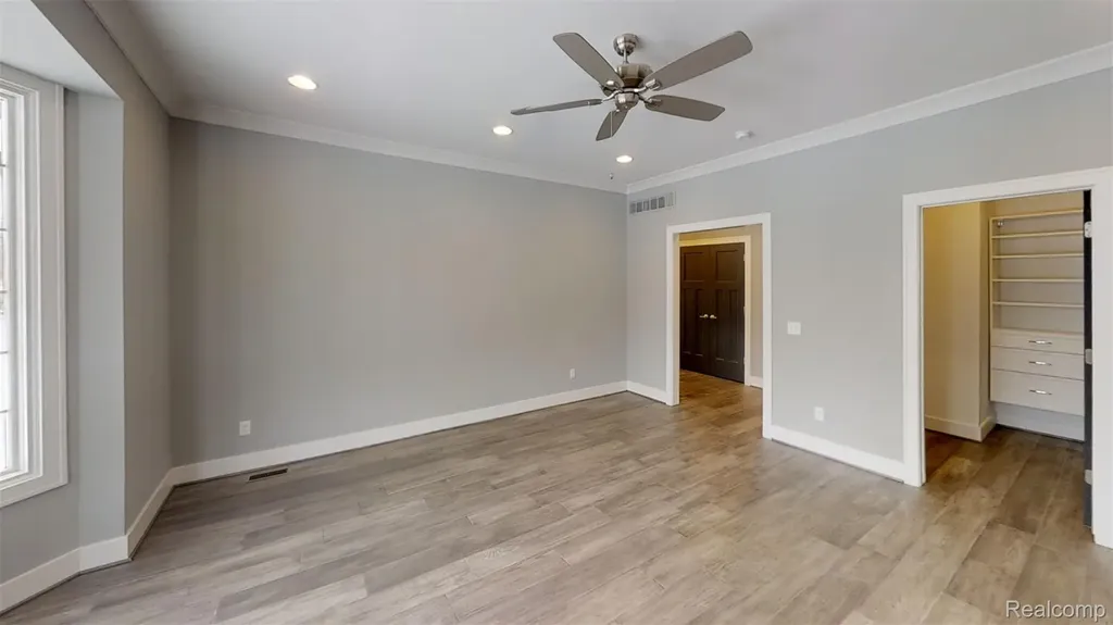 2515 Barberry Drive Shelby Charter Township MI 48316