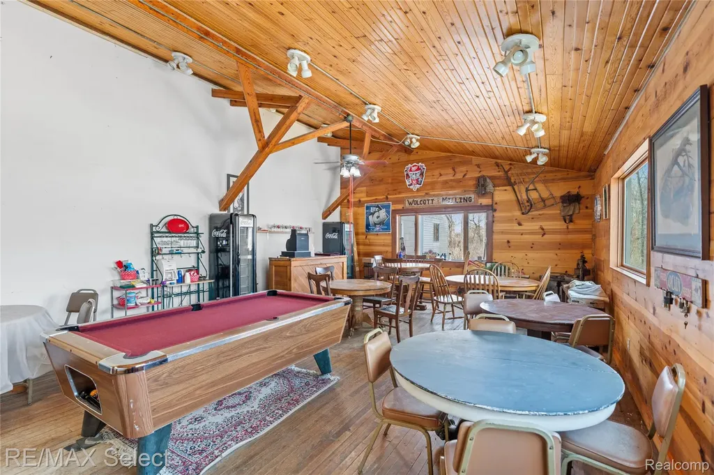8572 Silver Lake Road Argentine Township MI 48451