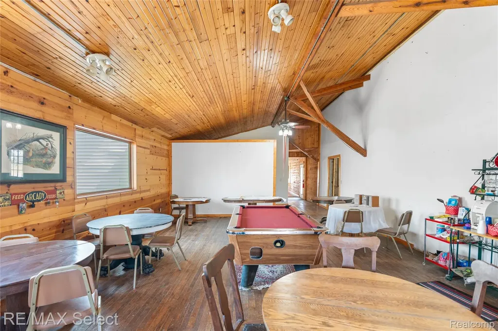 8572 Silver Lake Road Argentine Township MI 48451