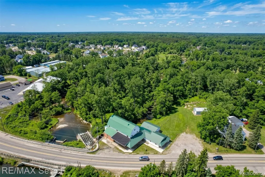 8572 Silver Lake Road Argentine Township MI 48451