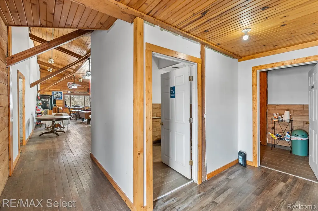 8572 Silver Lake Road Argentine Township MI 48451