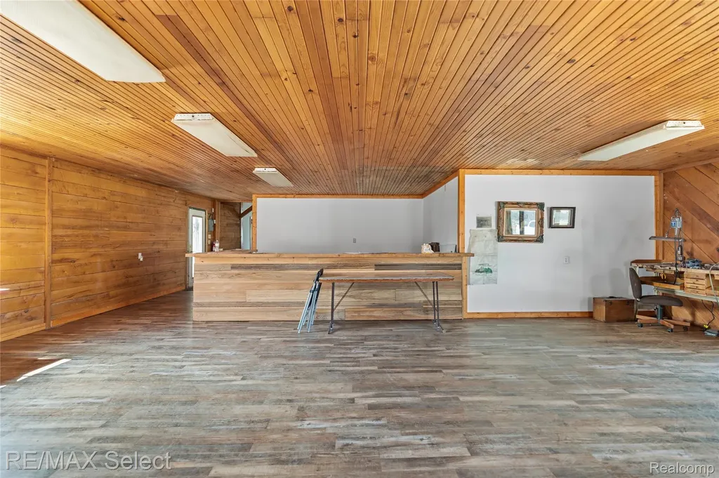 8572 Silver Lake Road Argentine Township MI 48451