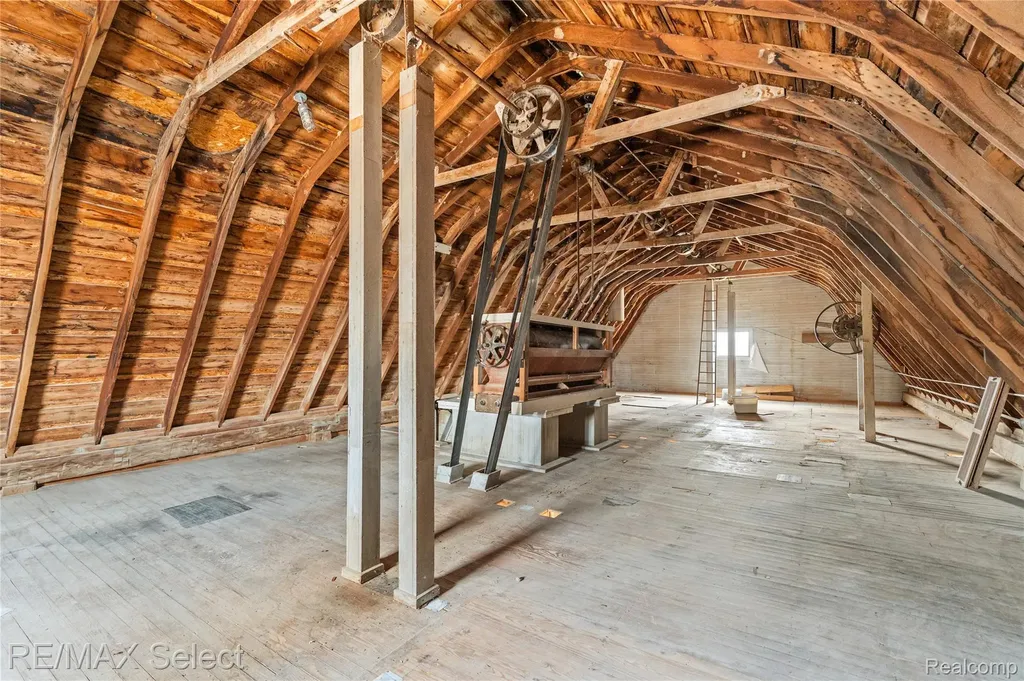 8572 Silver Lake Road Argentine Township MI 48451