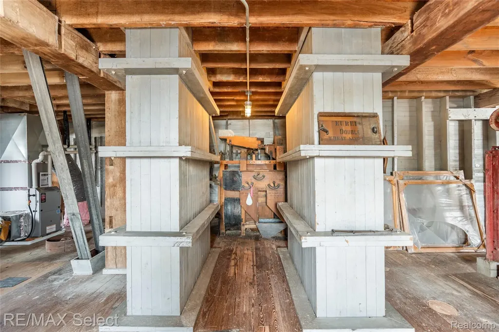 8572 Silver Lake Road Argentine Township MI 48451