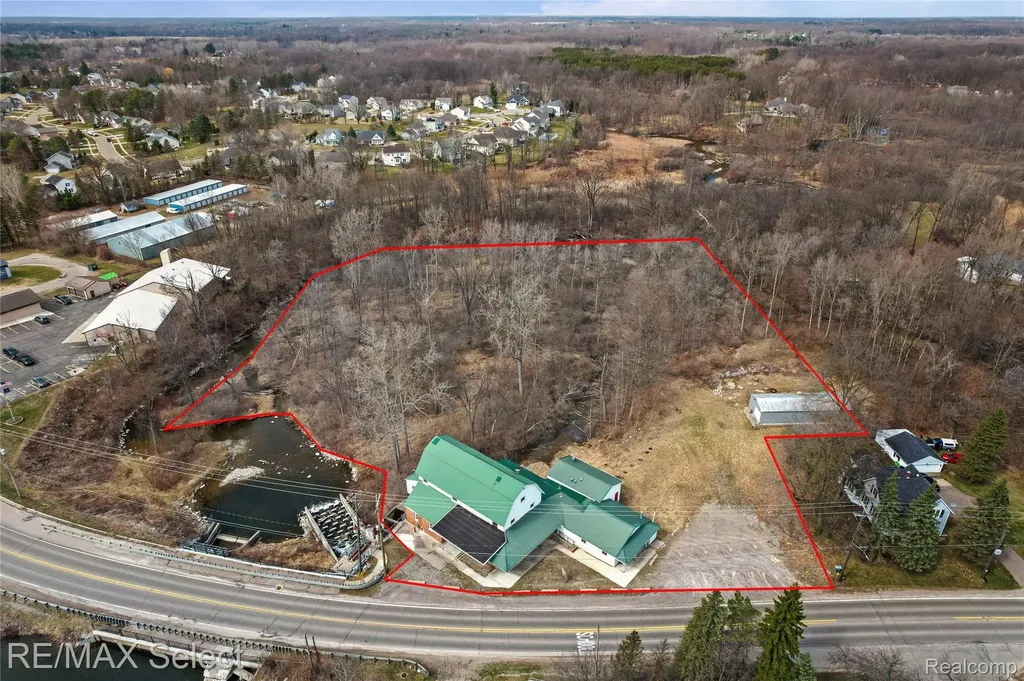 8572 Silver Lake Road Argentine Township MI 48451