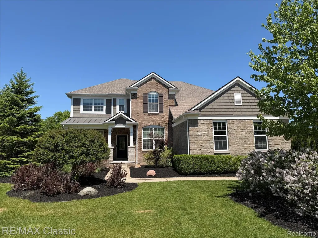 Lyon Charter Township MI, 22822 Shepherds Hollow Drive