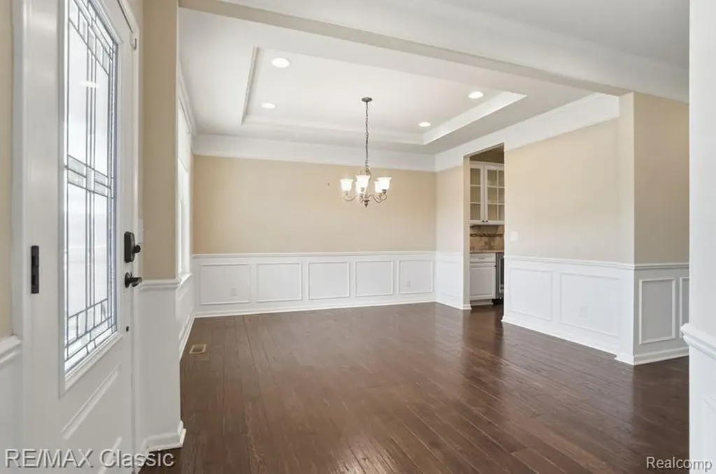 22822 Shepherds Hollow Drive Lyon Charter Township MI 48178