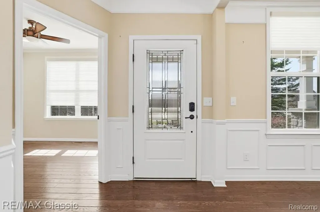 22822 Shepherds Hollow Drive Lyon Charter Township MI 48178
