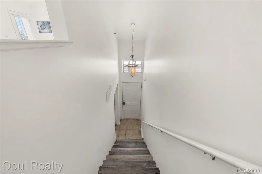 28263 Oakmonte Circle Lyon Charter Township MI 48165