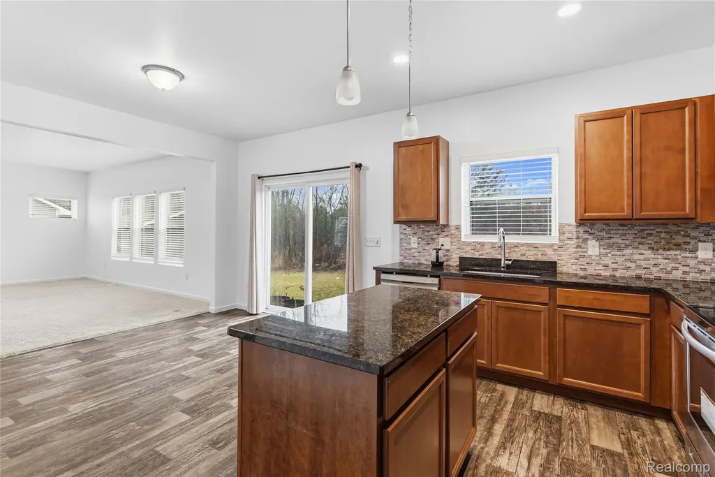 3069 Oxford Lane Flushing Charter Township MI 48433