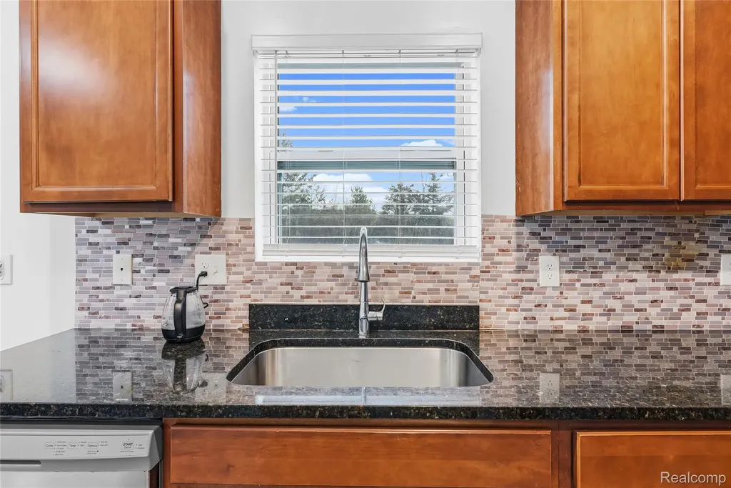 3069 Oxford Lane Flushing Charter Township MI 48433