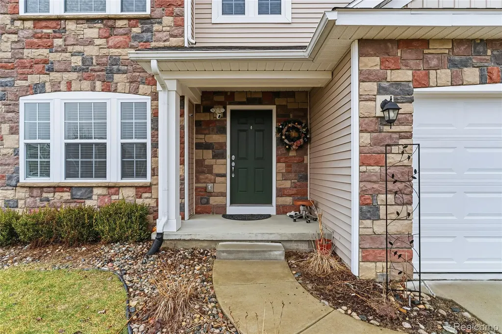 3069 Oxford Lane Flushing Charter Township MI 48433