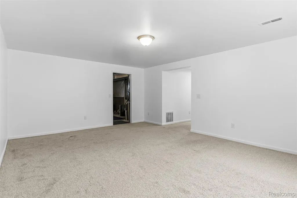 3069 Oxford Lane Flushing Charter Township MI 48433