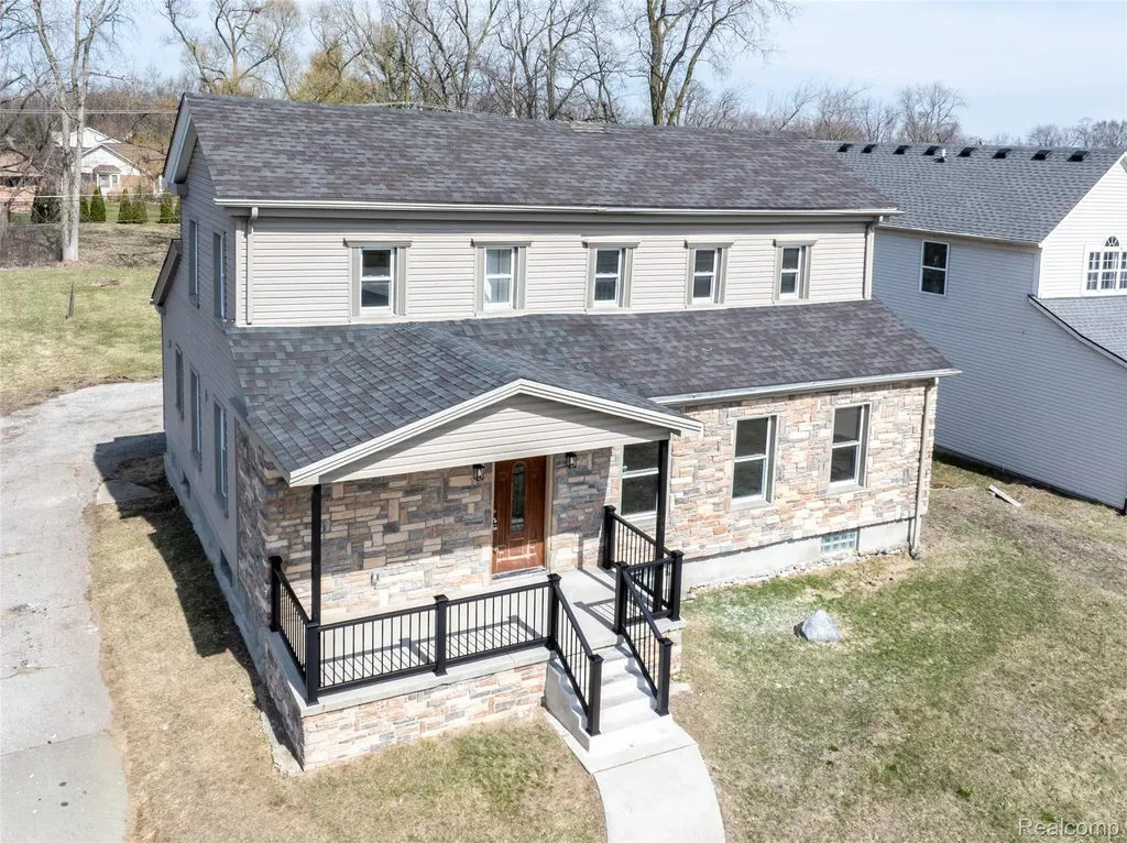 29950 6 Mile Road Livonia City MI 48152