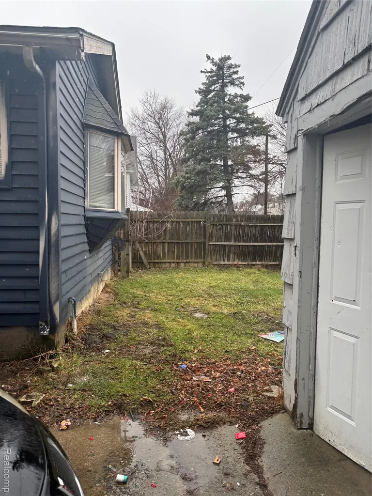 3413 Churchill Avenue Flint City MI 48506