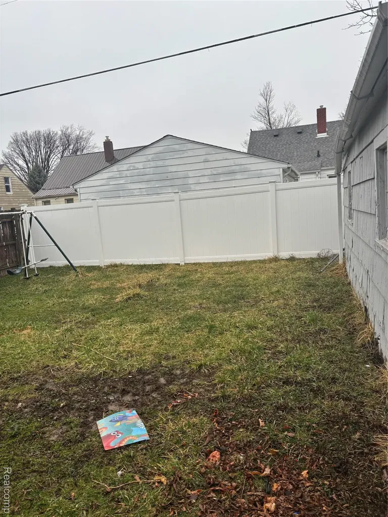 3413 Churchill Avenue Flint City MI 48506