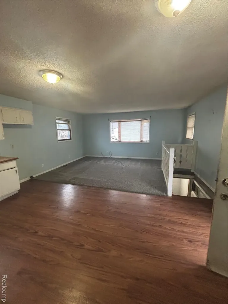 3413 Churchill Avenue Flint City MI 48506