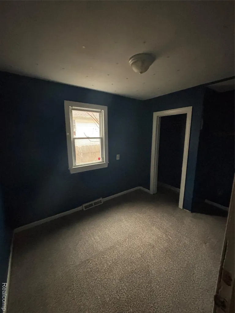 3413 Churchill Avenue Flint City MI 48506