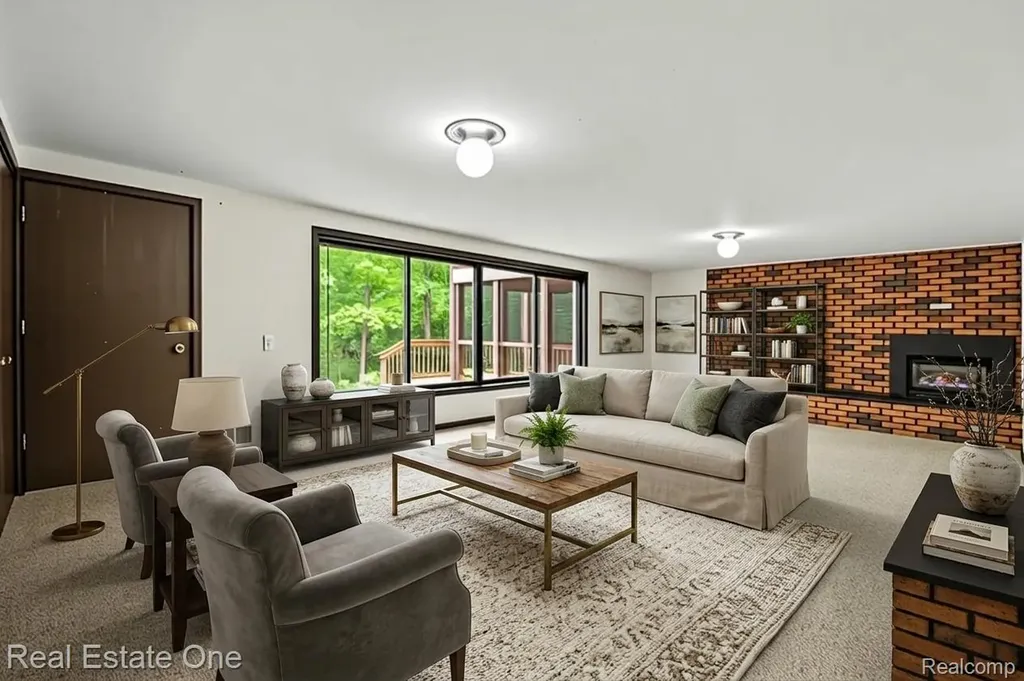 4757 Hardwoods Drive West Bloomfield Charter Township MI 48323