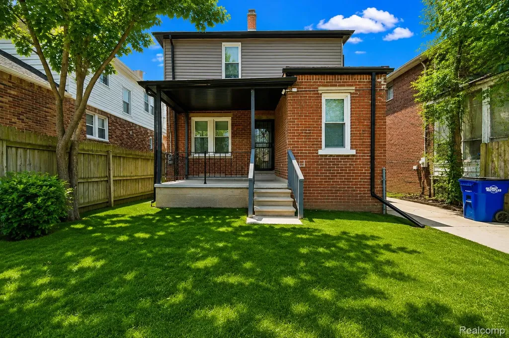 15887 Robson Street Detroit City MI 48227