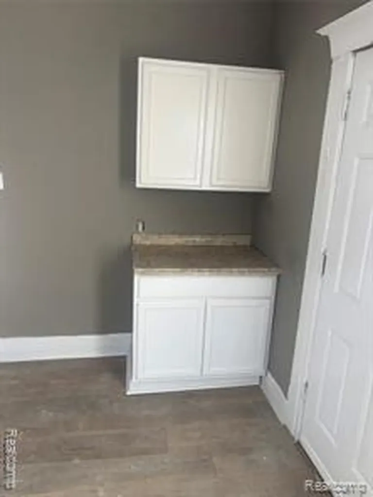65 Portage Street Highland Park City MI 48203