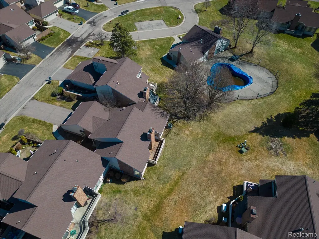 23309 Reynard Drive Southfield City MI 48034
