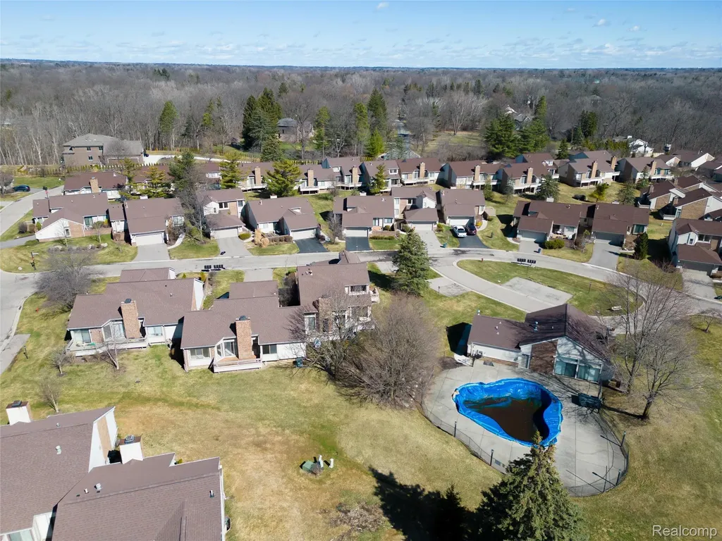 23309 Reynard Drive Southfield City MI 48034