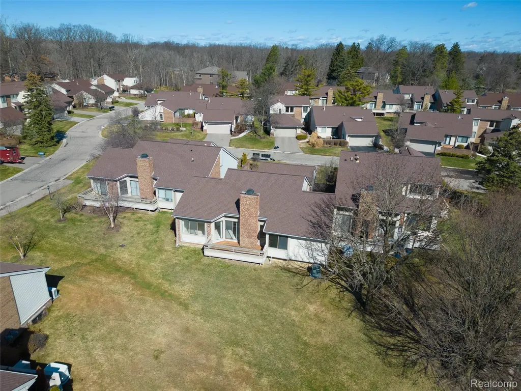 23309 Reynard Drive Southfield City MI 48034
