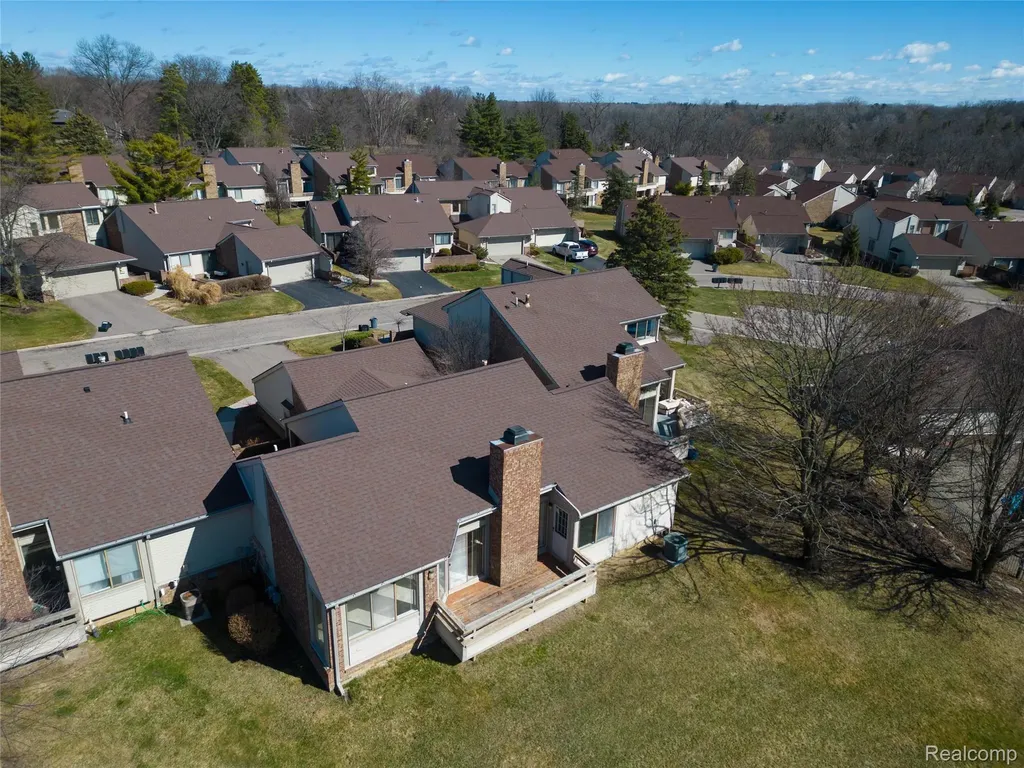 23309 Reynard Drive Southfield City MI 48034