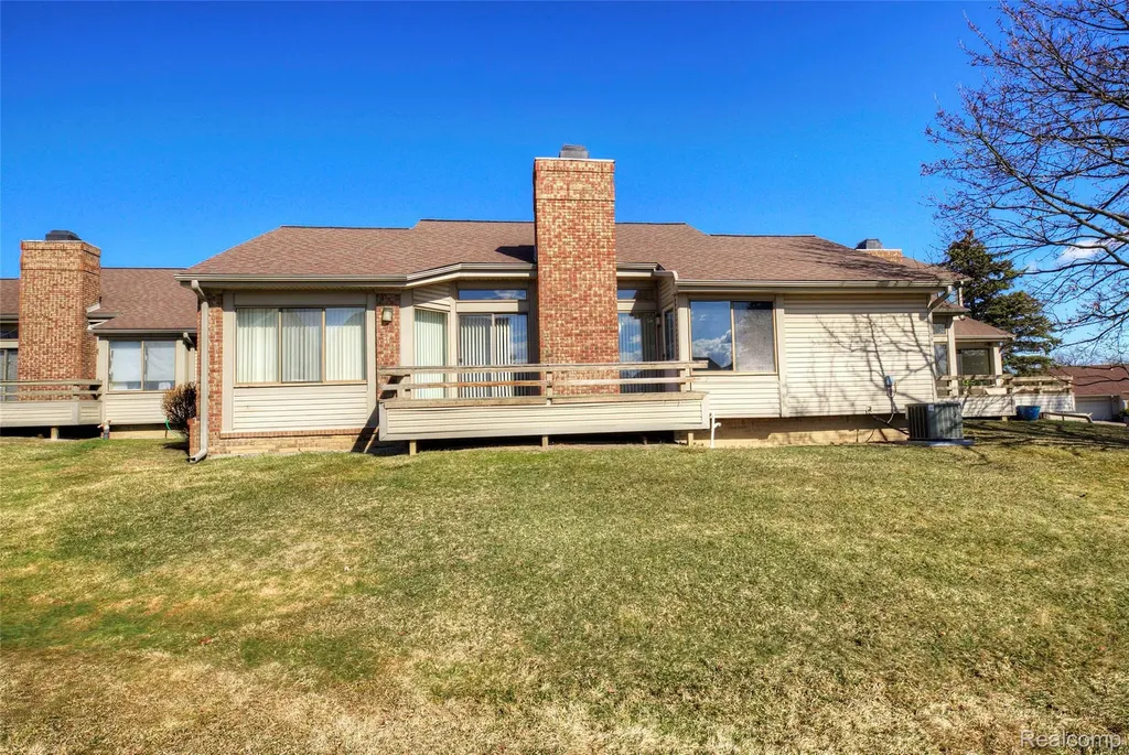 23309 Reynard Drive Southfield City MI 48034
