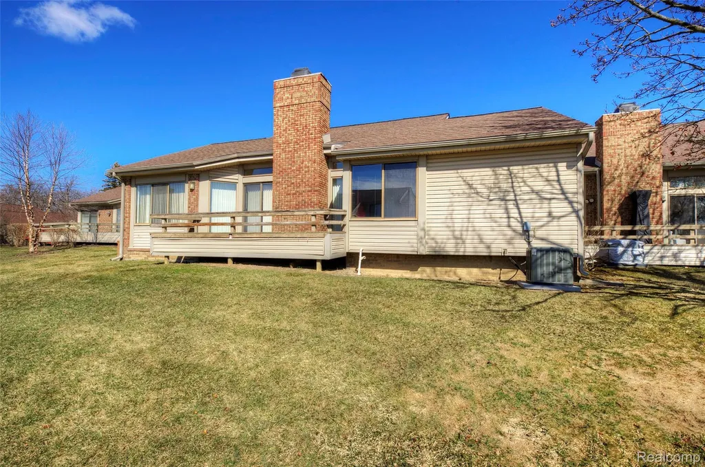 23309 Reynard Drive Southfield City MI 48034